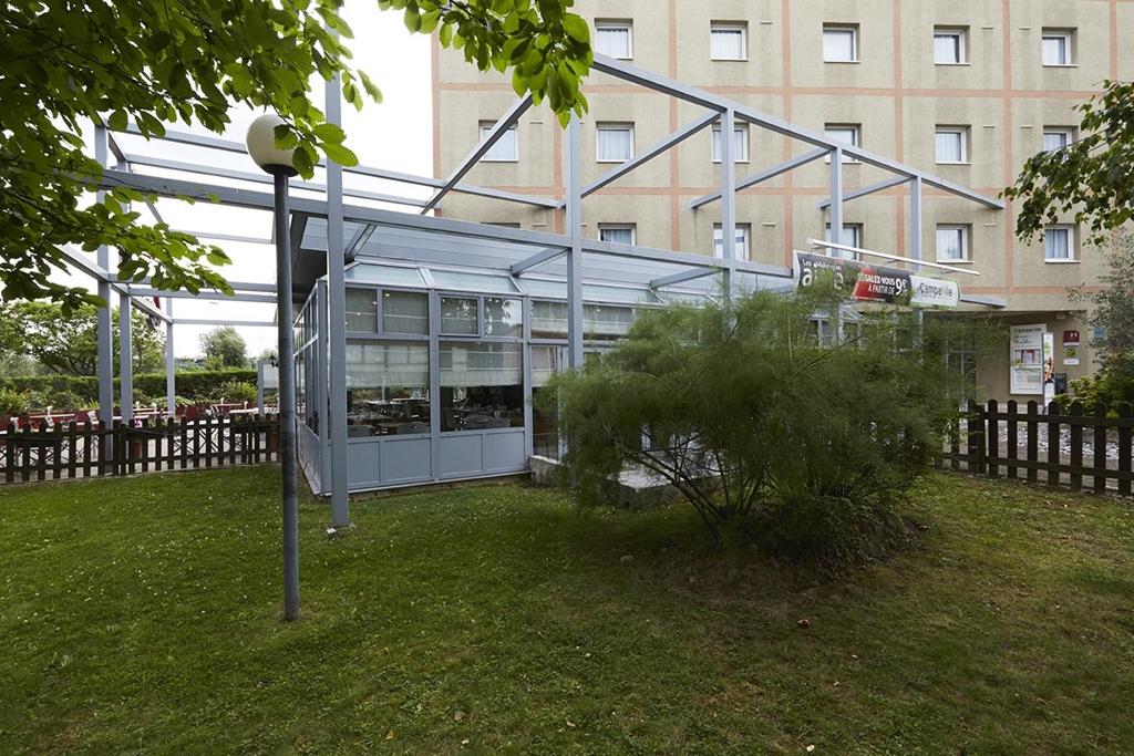 Hotel Campanile Argenteuil Esterno foto