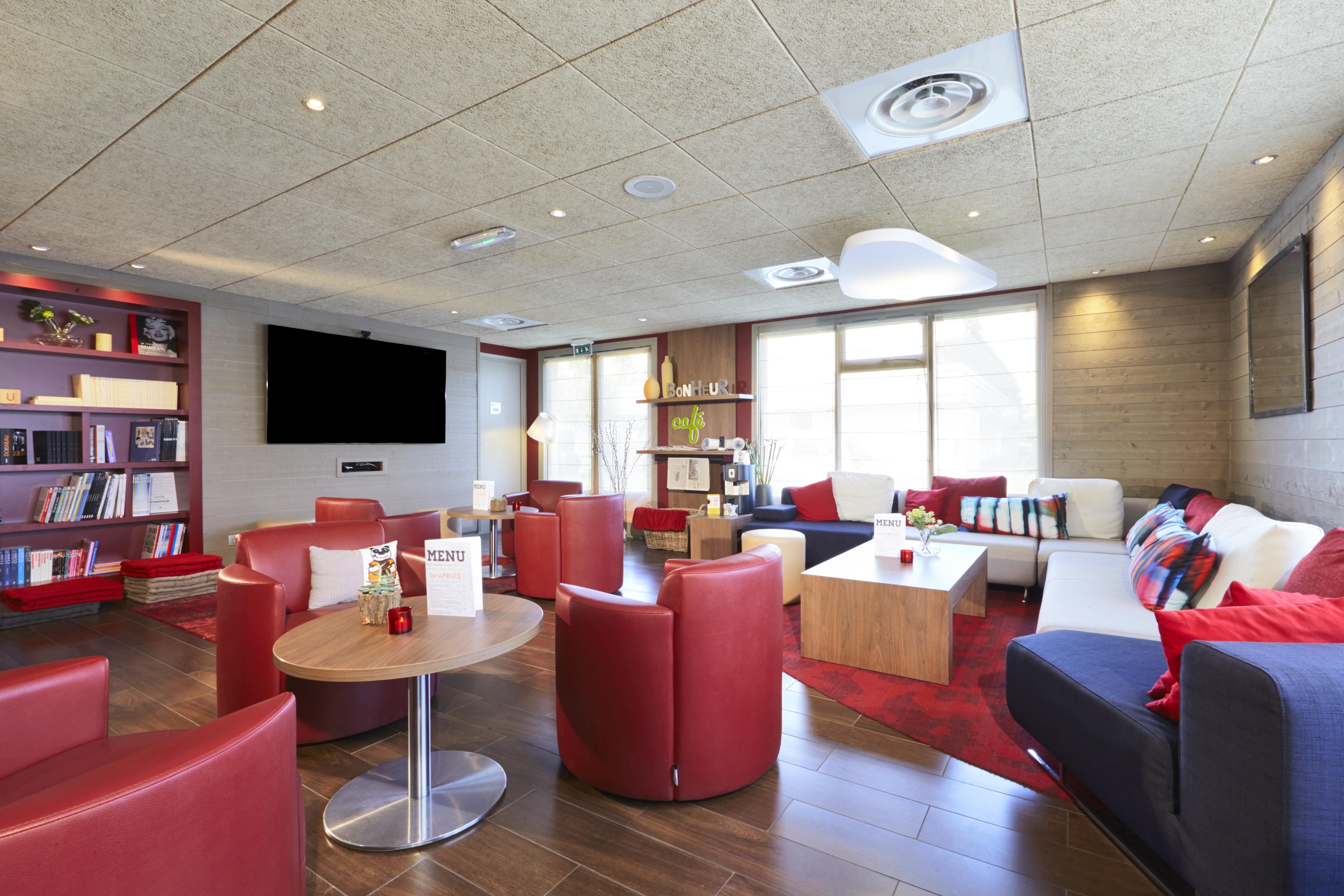 Hotel Campanile Argenteuil Esterno foto